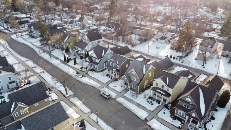 Council Increases Down-Payment Assistance Program for City Employees