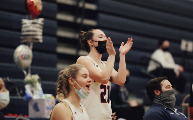 Trojans Throttle Waverly on Senior Night, 92-22, Behind 50 Combined Points from Seniors