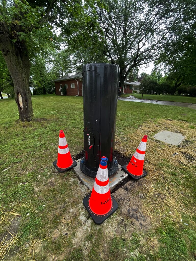 Ask ELi: Cell Phone Mini-Towers, Dirty Drinking Water, and Bike Racks