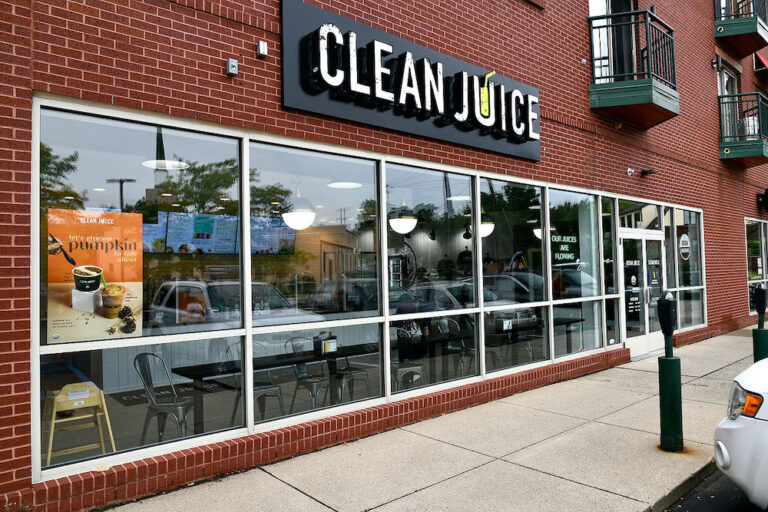 New Certified Organic Juice Bar Opens Downtown