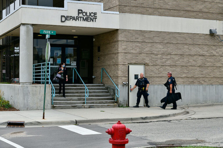 Police Oversight Commission Debates Relationship with ELPD, Use of Force Reports at First Meeting